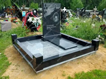 Установка гранитного памятника